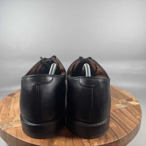 Allen Edmonds Classic Black Cap-Toe Oxfords main image 7